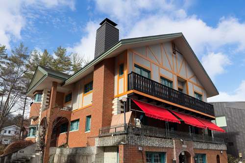 ペンション本館